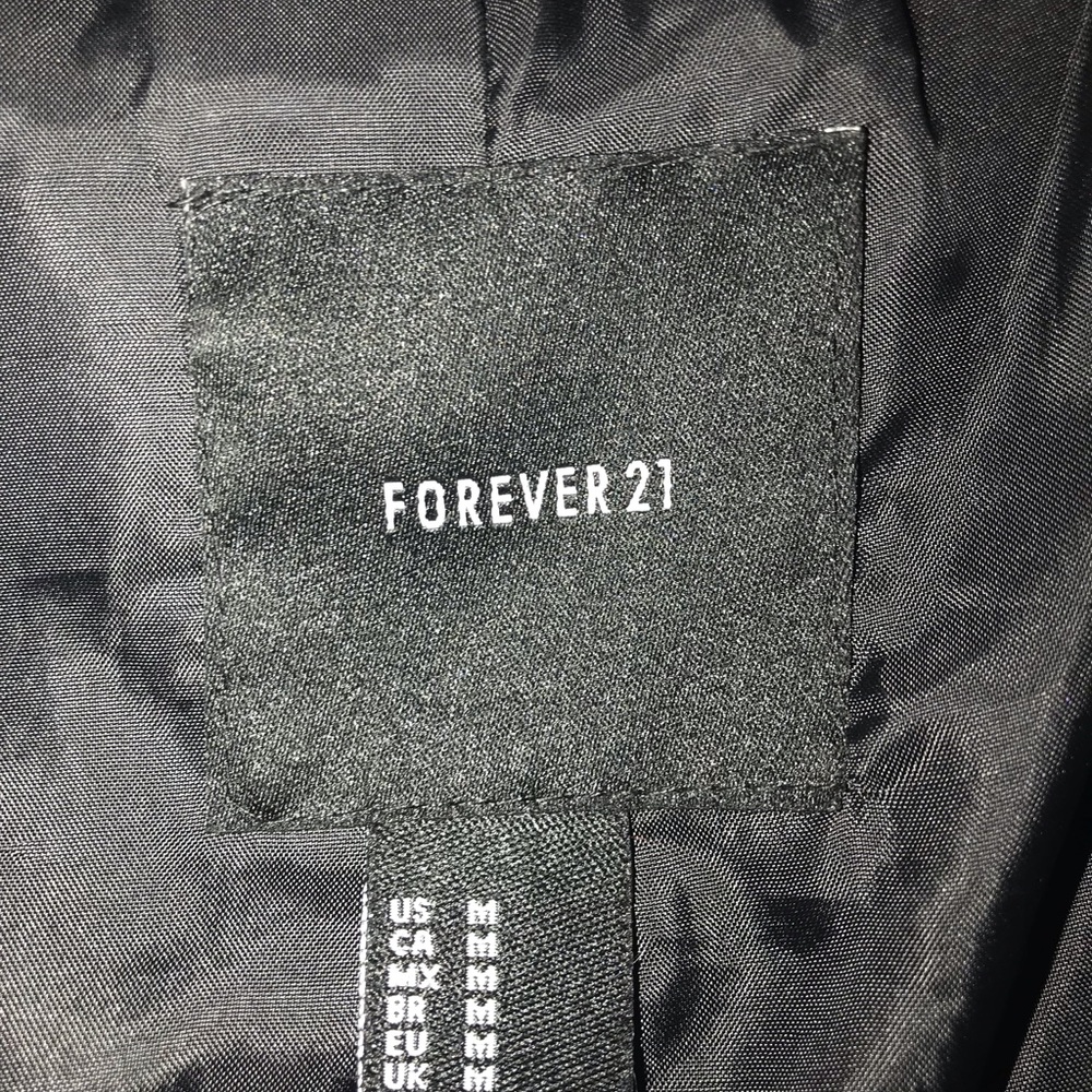 Leather jacket - Picture 3 of 3